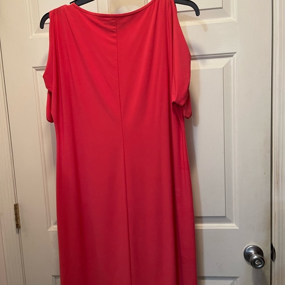 RN Studio Tie Sleeve Dress - Picture 4 of 6